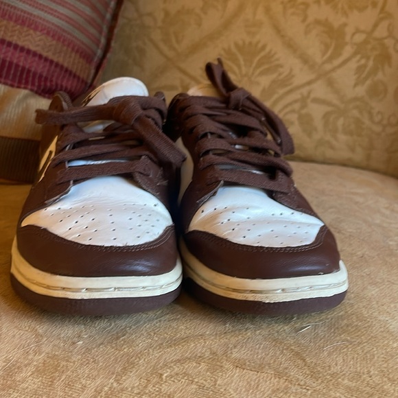 Nike Brown and White Women's Sneakers - Picture 2 of 6